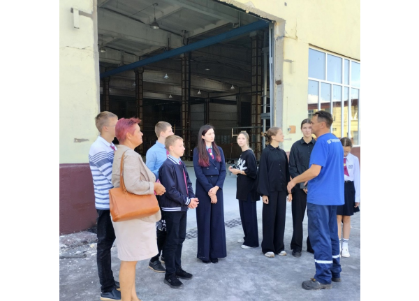18 сентября на Новогрудском заводе металлоизделий состоялась профориентационная встреча с восьмиклассниками средней школы №3